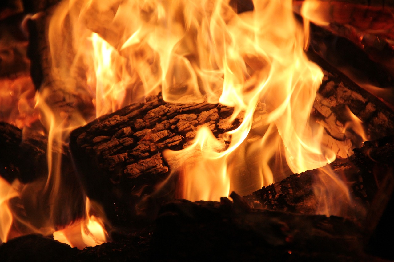 Expert Fireplace Cleaning in Plymouth, MA Professional Fireplace Cleaning Services In Plymouth Massachusetts